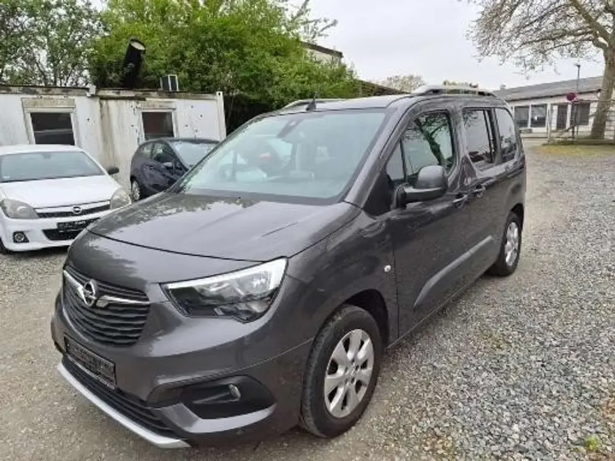Gebraucht Opel Combo Life Edition 131 PS (96 kW) 2019 Grau Kombi