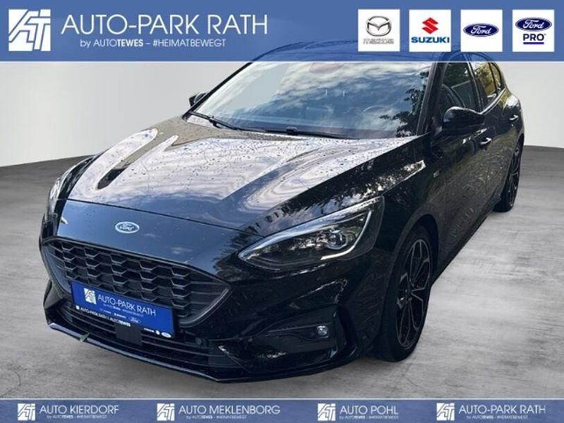 Obsidianschwarz metallic Gebraucht 2020 Ford Focus ST-Line Limousine | 16.980 € (Fairer Preis) - Bild 1/4