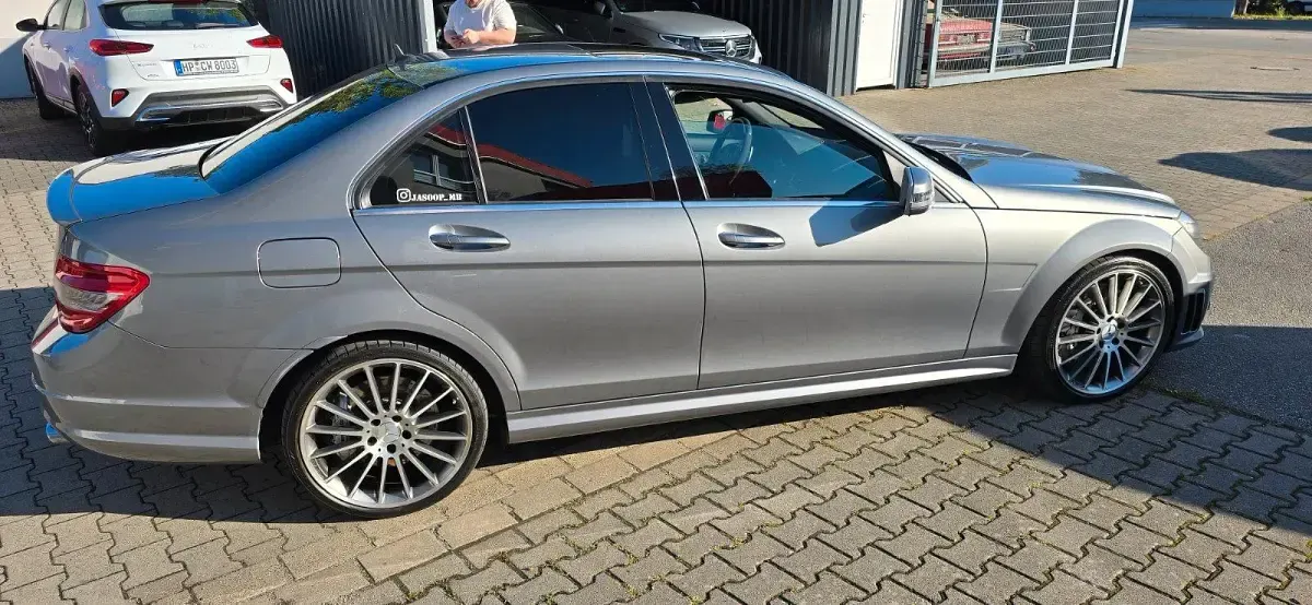 Gebraucht Mercedes C63 AMG AMG 457 PS (336 kW) 2009 Silber Limousine