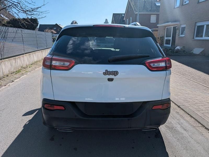 Gebraucht Jeep Cherokee 200 PS (147 kW) 2016 Weiß SUV