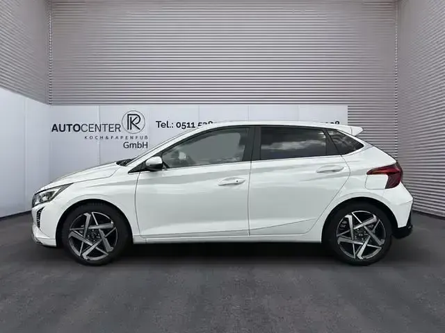 Gebraucht Hyundai i20 Prime 101 PS (74 kW) 2024 Weiß Kleinwagen