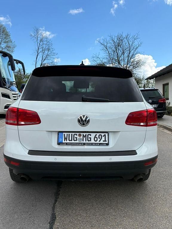 Gebraucht VW Touareg 290 PS (213 kW) 2015 Weiß SUV