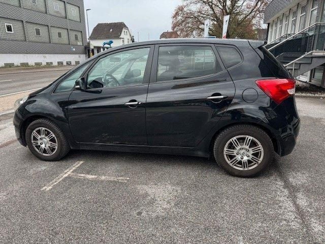 Gebraucht Hyundai ix20 Style 125 PS (91 kW) 2012 Schwarz Kleinwagen