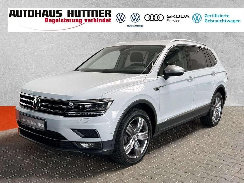 White silver (metallic) Gebraucht 2018 VW Tiguan Allspace Highline SUV | 28.990 € (Teuer) - Bild 1/4