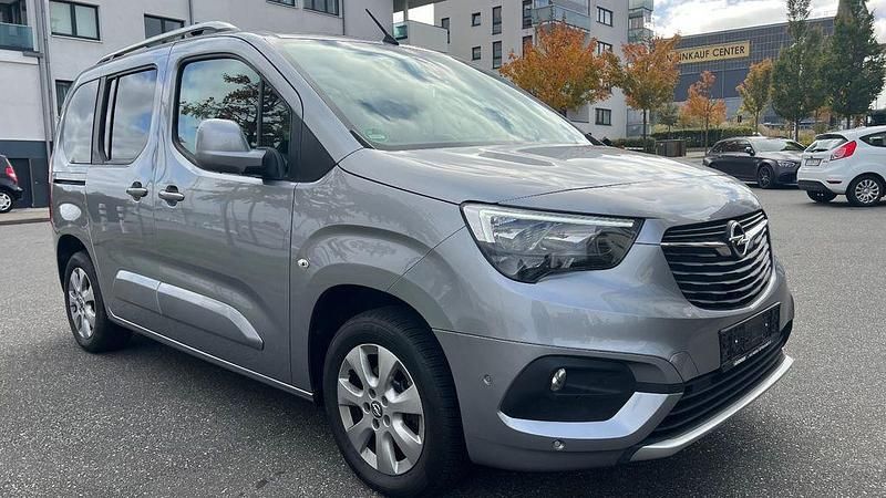 Grau Gebraucht 2018 Opel Combo Life Van / Kleinbus | 15.900 € (Fairer Preis) - Bild 1/4
