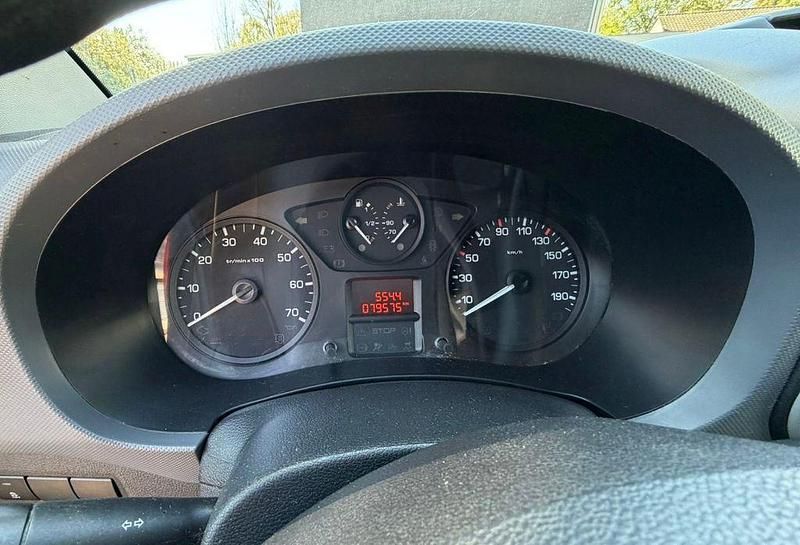 Gebraucht Citroën Berlingo 98 PS (72 kW) 2017 Rot Van / Kleinbus