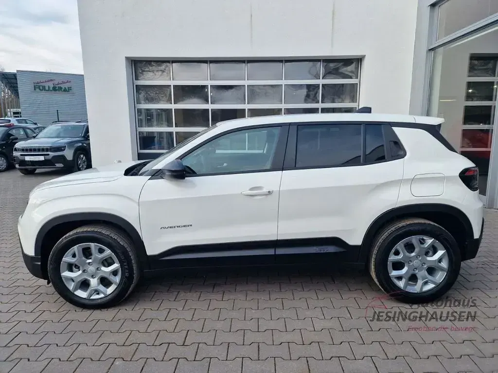 Neu Jeep Avenger Longitude 101 PS (74 kW) 2025 Weiß SUV