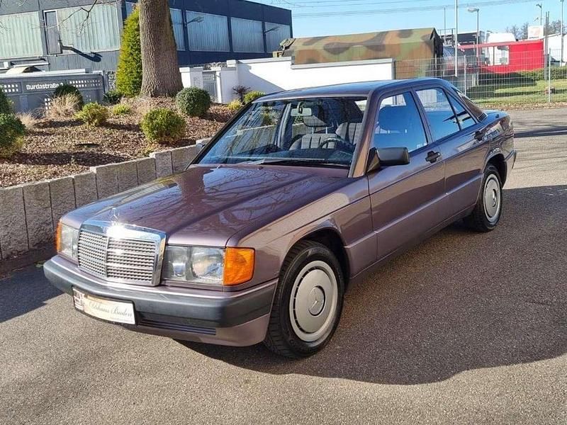 Gebraucht Mercedes 190 109 PS (80 kW) 1992 Bornit metallic Limousine