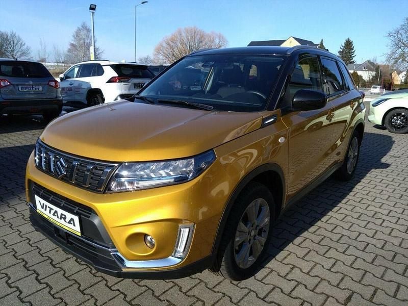 Gebraucht Suzuki Vitara Comfort 129 PS (94 kW) 2020 Solar/cosmic black (metallic) SUV