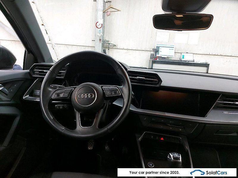 Second-hand Audi A3 S-Line 110 CP (80 kW) 2022 Gri Berlinǎ