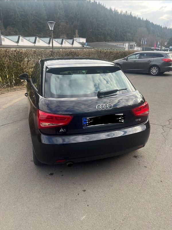 Gebraucht Audi A1 S-Line 86 PS (63 kW) 2012 Schwarz Kleinwagen