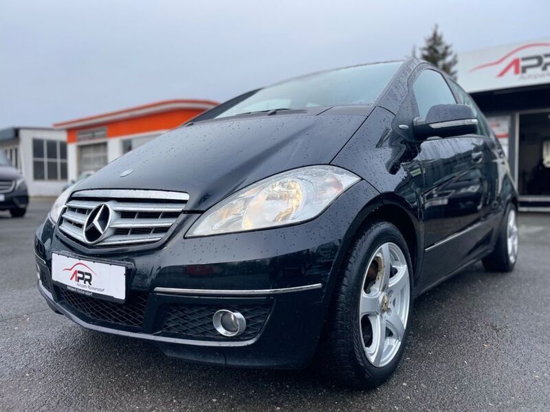 Schwarz Gebraucht 2011 Mercedes A200 Avantgarde Limousine | 4.499 € (Fairer Preis) - Bild 1/4