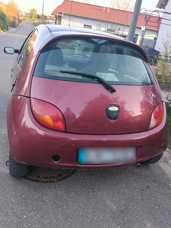 Gebraucht Ford Ka 60 PS (44 kW) 2002 Rot Kleinwagen