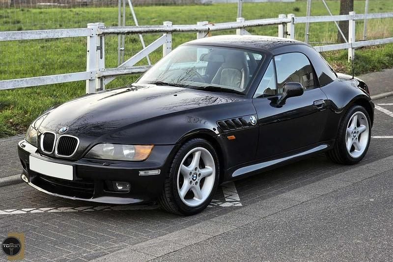 Gebraucht BMW Z3 Basis 193 PS (141 kW) 1998 Schwarz Cabrio