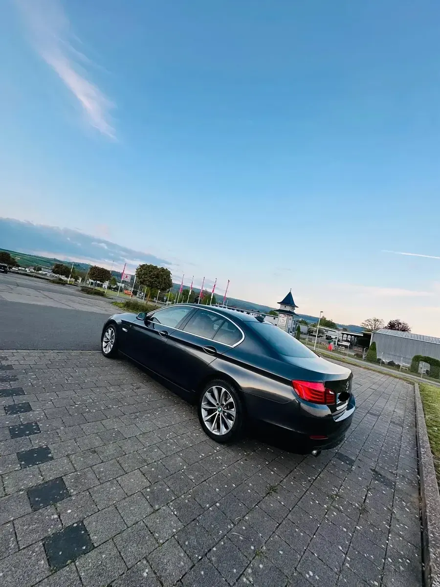 Gebraucht BMW 535 313 PS (230 kW) 2012 Andere farben Limousine