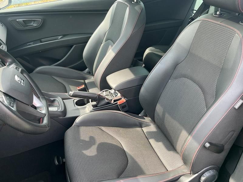 Gebraucht Seat Leon FR 184 PS (135 kW) 2015 Grün Coupé