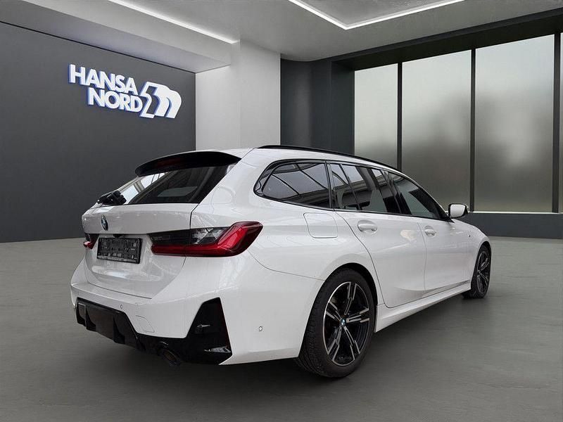 Gebraucht BMW 320 Performance 190 PS (139 kW) 2023 Weiss / alpinweiss iii Kombi