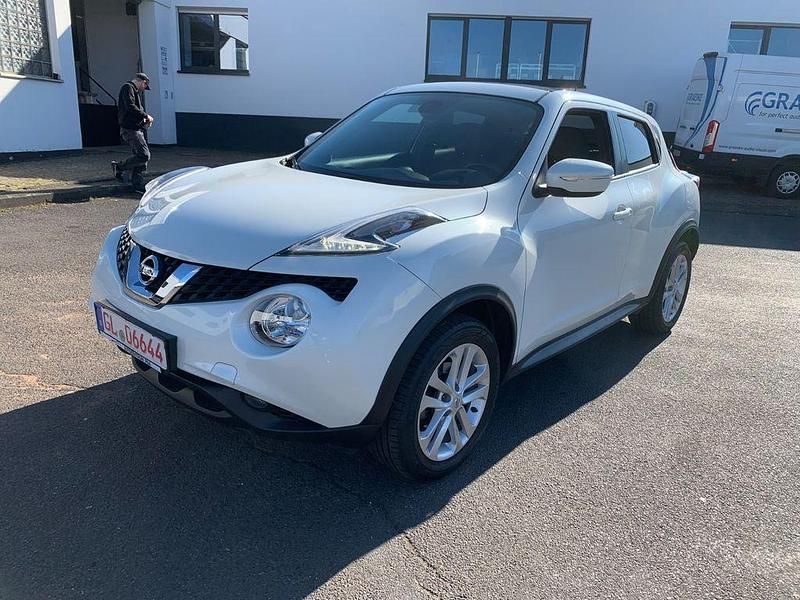 Gebraucht Nissan Juke N-Connecta 116 PS (85 kW) 2017 Weiß SUV