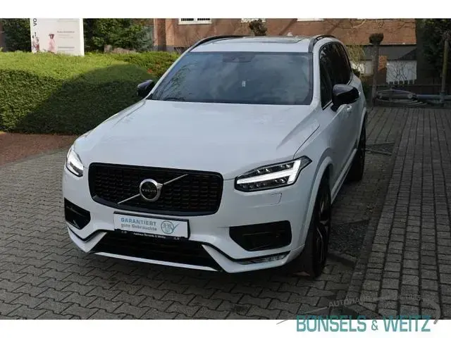 Gebraucht Volvo XC90 R-Design 235 PS (172 kW) 2021 Crystal white / metallic (metallic) SUV