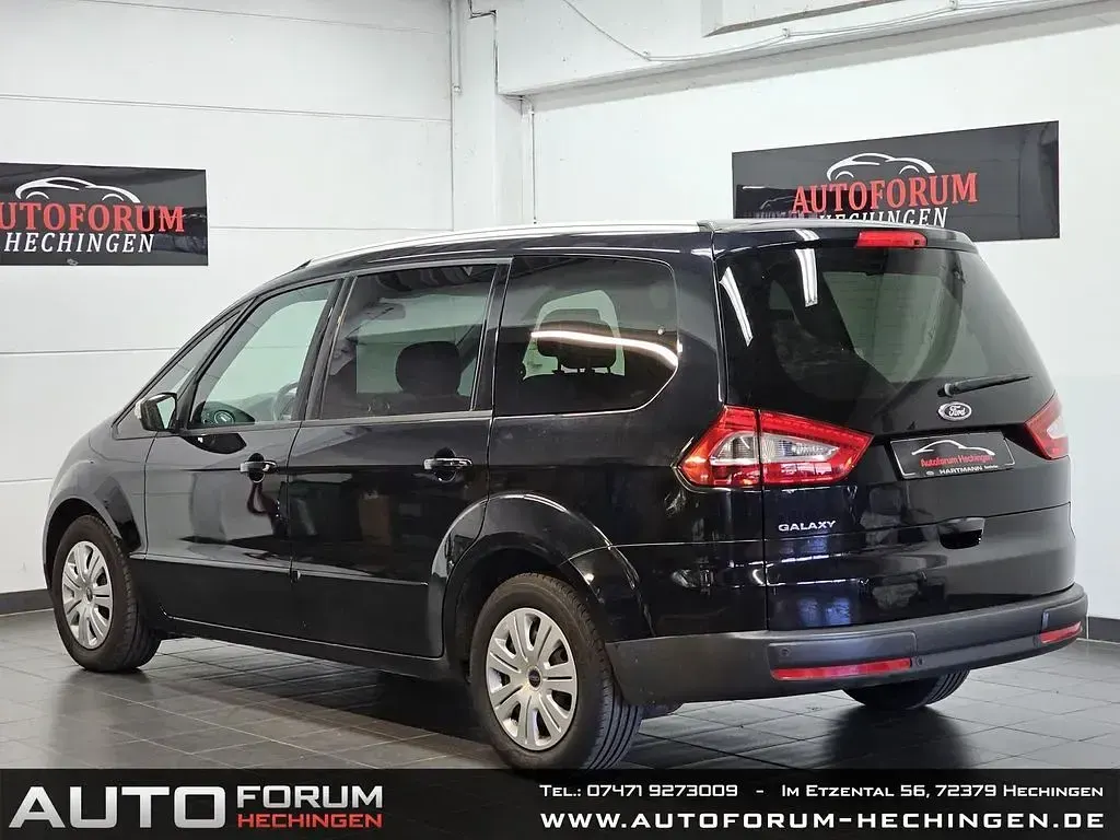 Gebraucht Ford Galaxy Ambiente 145 PS (106 kW) 2012 Pantherschwarz Van / Kleinbus