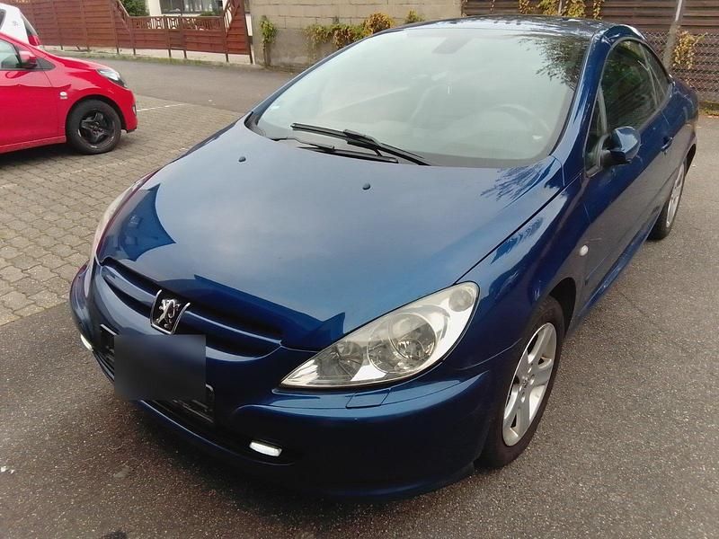 Blau Gebraucht 2005 Peugeot 307 CC Cabrio | 525 € (Superpreis) - Bild 1/3