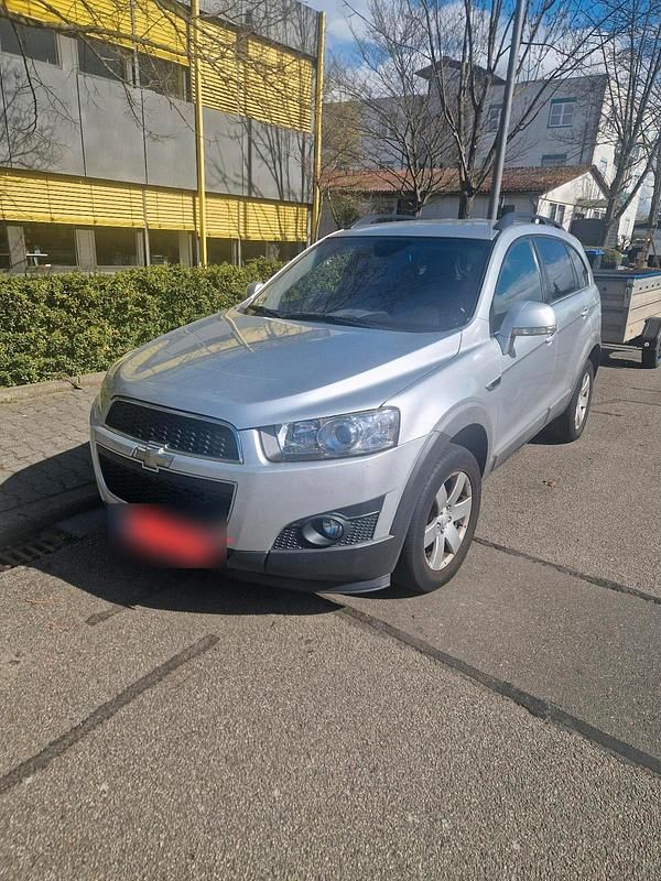 Gebraucht Chevrolet Captiva 167 PS (122 kW) 2012 Silber SUV