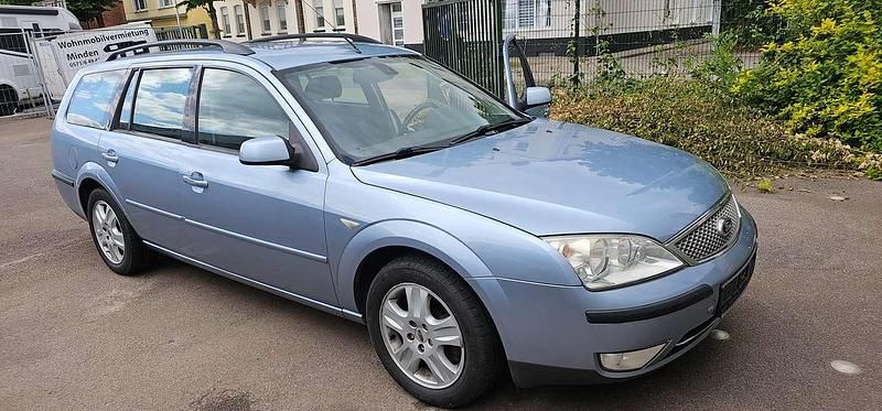 Blau Gebraucht 2004 Ford Mondeo Ghia Kombi | 1.750 € (Fairer Preis) - Bild 1/4