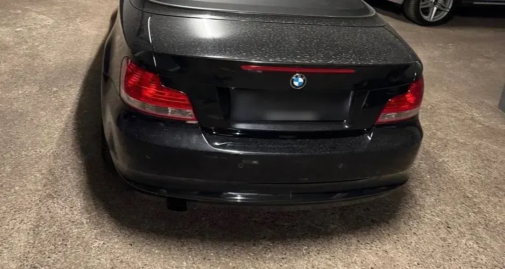 Gebraucht BMW 118 Cabriolet 143 PS (105 kW) 2010 Schwarz Cabrio