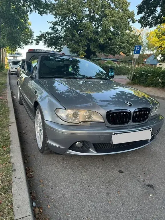 Gebraucht BMW 320 Cabriolet Sport Line 150 PS (110 kW) 2006 Grau Cabrio