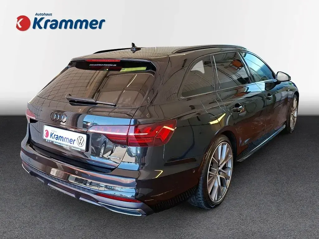 Gebraucht Audi A4 S-Line 204 PS (150 kW) 2021 Schwarz Kombi