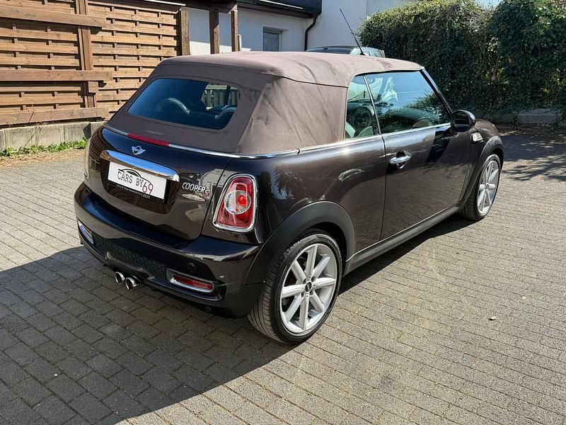 Usata Mini Cooper S Cabriolet 184 CV (135 kW) 2014 Marrone Cabrio