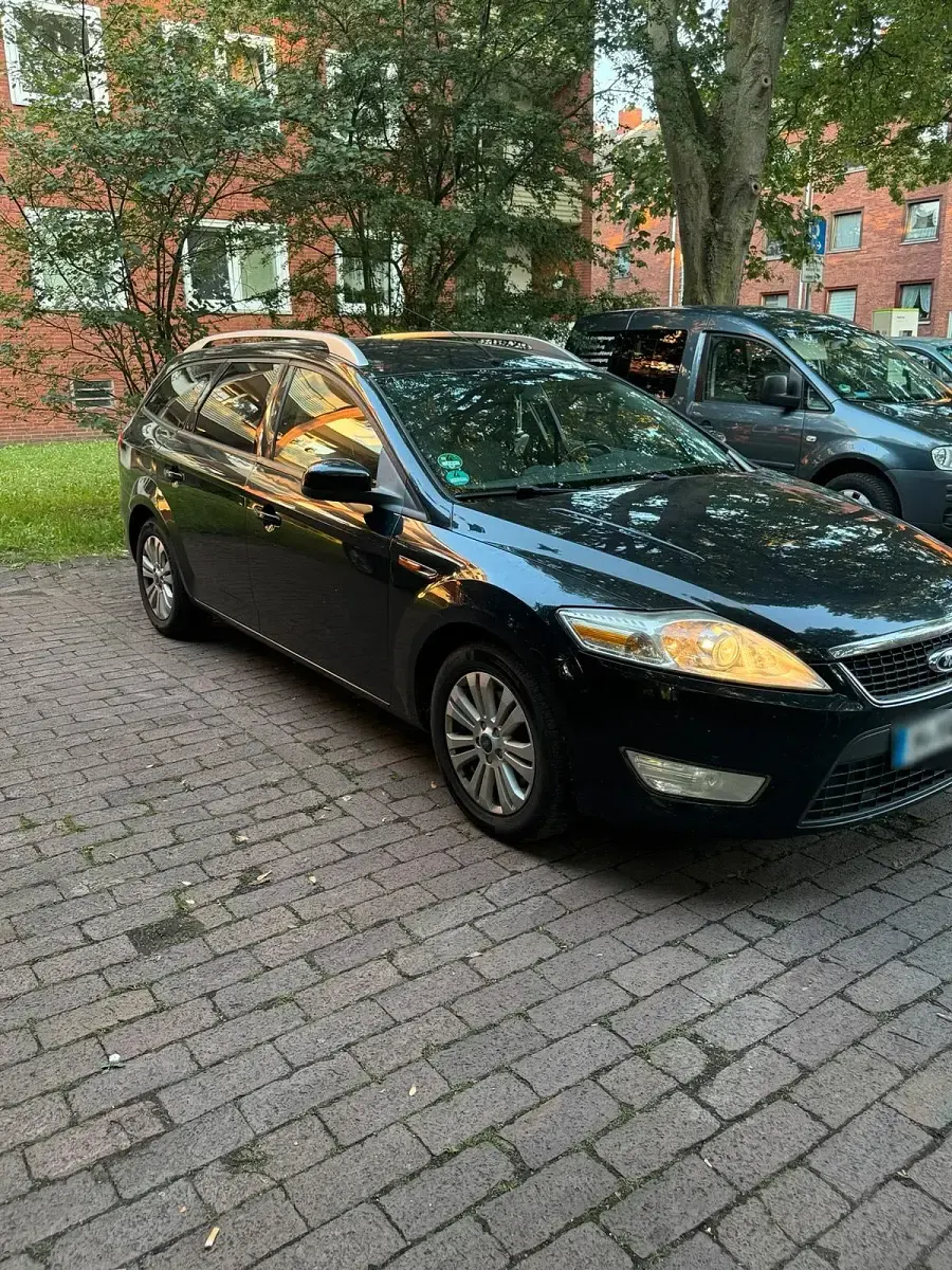 Gebraucht Ford Mondeo 140 PS (102 kW) 2008 Andere farben Kombi