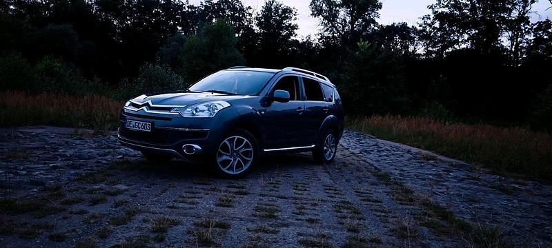 Silber Gebraucht 2008 Citroën C-Crosser SUV | 3.200 € (Fairer Preis) - Bild 1/4