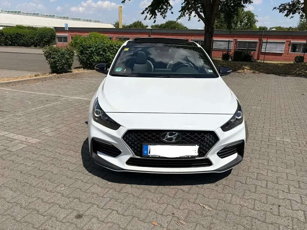Gebraucht Hyundai i30 N Line 140 PS (102 kW) 2019 Weiß Limousine
