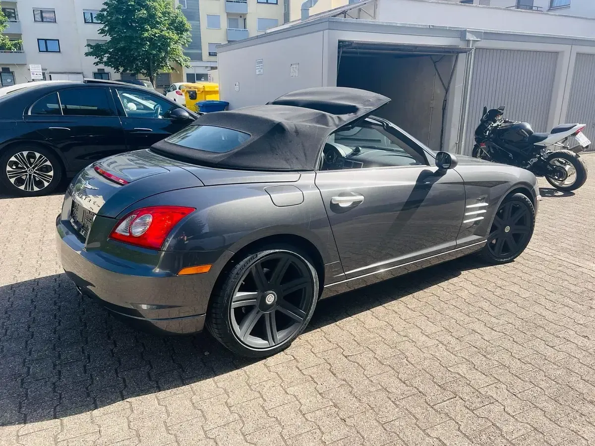 Gebraucht Chrysler Crossfire 218 PS (160 kW) 2004 Grau Cabrio