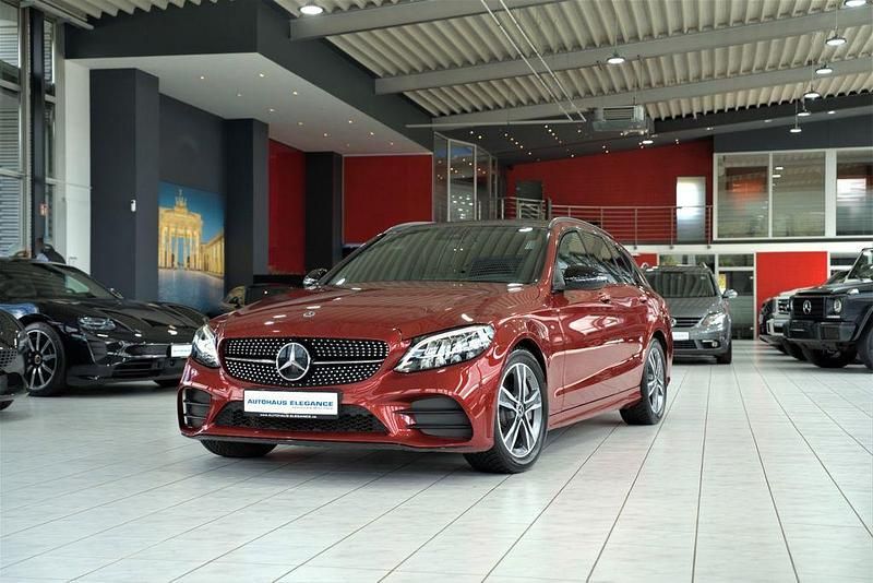 Andere Gebraucht 2018 Mercedes C300 AMG line Limousine | 28.980 € (Superpreis) - Bild 1/4