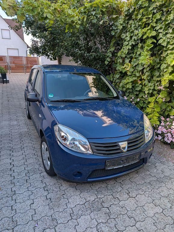 Blau Gebraucht 2009 Dacia Sandero Kleinwagen | 1.250 € (Guter Preis) - Bild 1/4