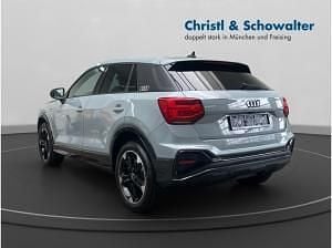 Neu Audi Q2 S-Line 150 PS (110 kW) 2026 Grau (pfeilgrau) SUV
