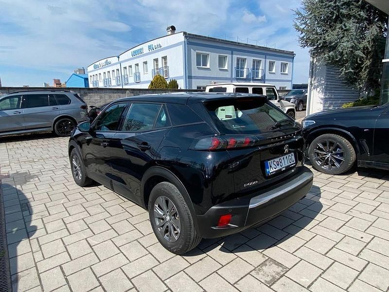 Gebraucht Peugeot 2008 Active 101 PS (74 kW) 2022 Schwarz SUV