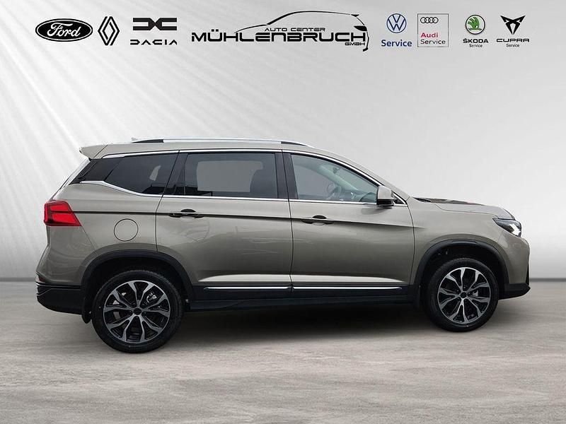 Neu DFSK Forthing 3 170 PS (125 kW) 2025 Beige SUV