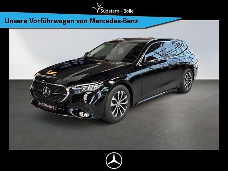 Unilack schwarz Gebraucht 2025 Mercedes E220 Avantgarde Kombi | 48.490 € (Guter Preis) - Bild 1/4
