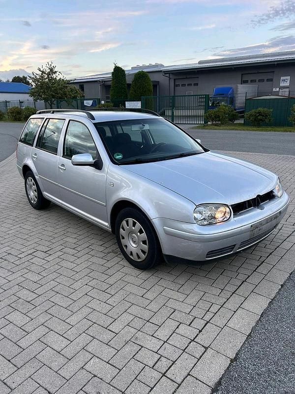 Grau Gebraucht 2005 VW Golf IV Kombi | 850 € (Superpreis) - Bild 1/4