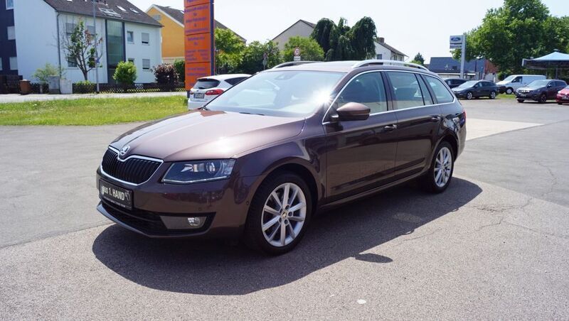 Braun Gebraucht 2014 Skoda Octavia Elegance Kombi | 11.950 € (Fairer Preis) - Bild 1/4