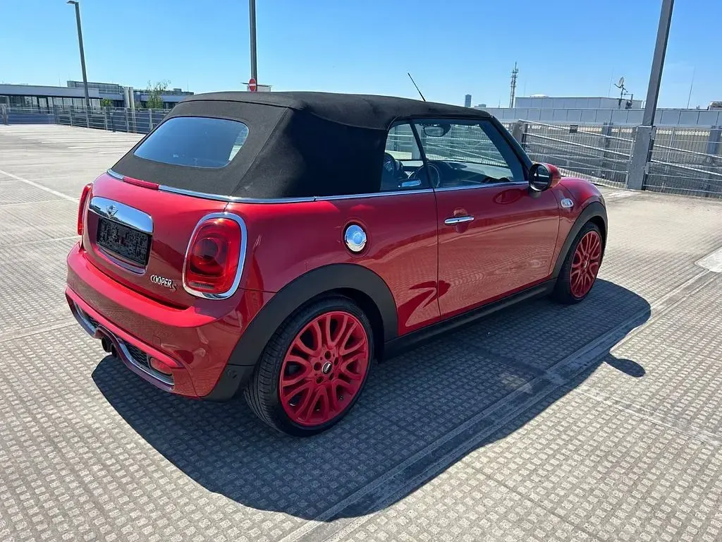 Usata Mini Cooper S Cabriolet 192 CV (141 kW) 2017 Rosso Cabrio