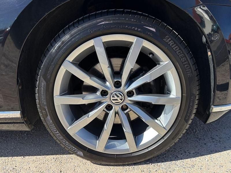 Gebraucht VW Passat Highline 190 PS (139 kW) 2015 Schwarz Kombi