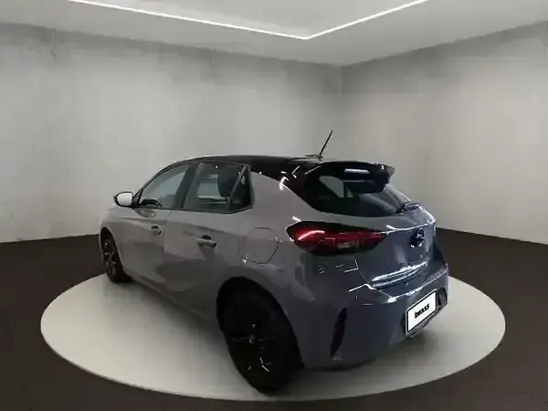 Gebraucht Opel Corsa 101 PS (74 kW) 2025 Grafik grau (uni) Kleinwagen