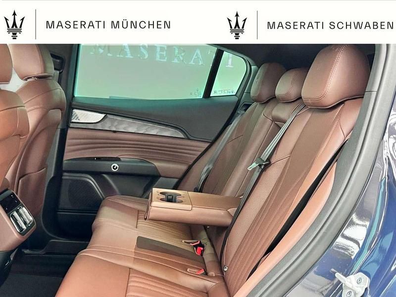Neu Maserati Grecale 330 PS (242 kW) 2026 Blau SUV