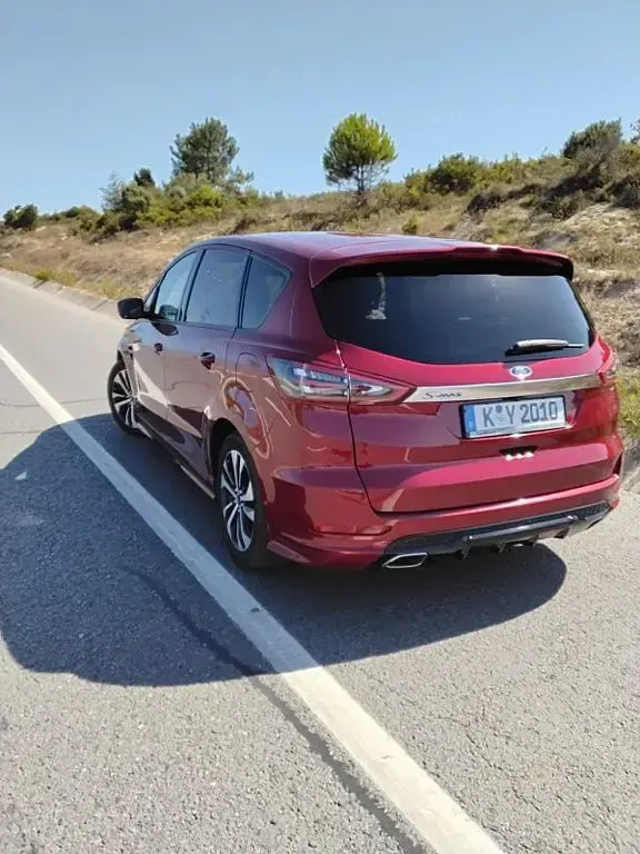 Gebraucht Ford S-MAX ST-Line 241 PS (177 kW) 2019 Rot Van / Kleinbus