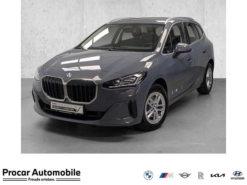 Grau Gebraucht 2022 BMW 218 Van / Kleinbus | 27.280 € (Teuer) - Bild 1/4