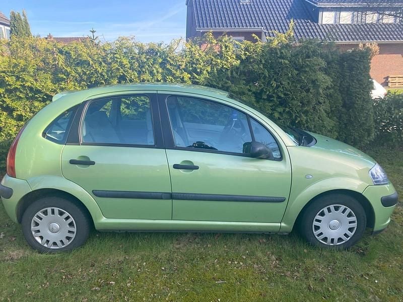 Gebraucht Citroën C3 60 PS (44 kW) 2002 Grün Kleinwagen